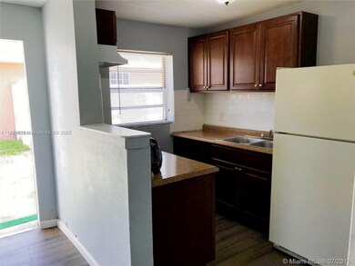 620 NW 16th Ave unit 1, Pompano Beach, FL 33069 - photo 2