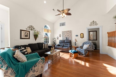 1026 Cliff Dr, Branson, MO 65616 - photo 2