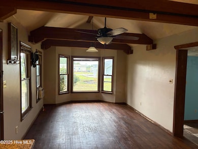 133 Madison Ln, Trenton, NC 28585 - photo 4