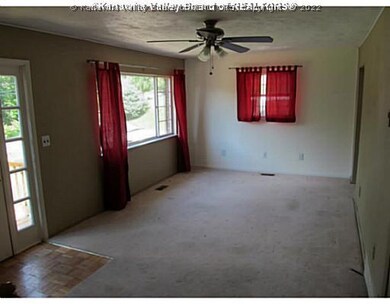 107 Ranch Lake Blvd, Scott Depot, WV 25560 - photo 5