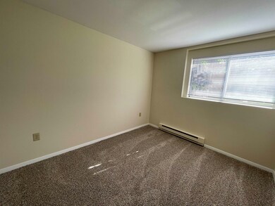 93 West St unit 4, Milford, NH 03055 - photo 4