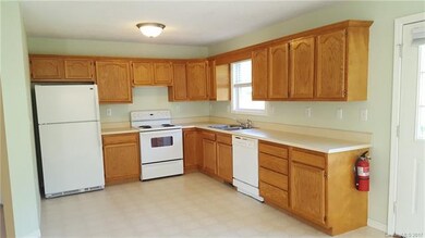 123 Lakeview Acres Dr, Asheville, NC 28806 - photo 3