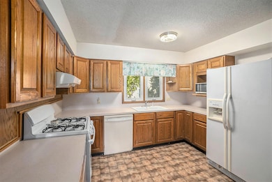 859 E Adda St, White Cloud, MI 49349 - photo 5