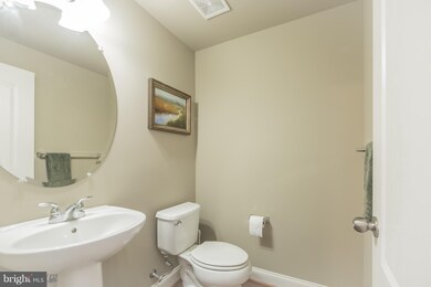 20350 Cider Barrel Dr, Germantown, MD 20876 - photo 4