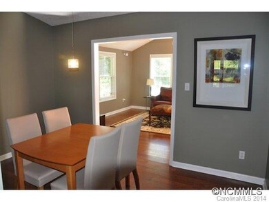 112 Meadow Lake Rd, Asheville, NC 28803 - photo 7