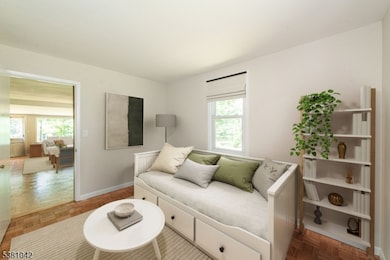 212 N Beverwyck Rd, Lake Hiawatha, NJ 07034 - photo 4