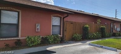 822 SW 47th Terrace unit 111, Cape Coral, FL 33914 - photo 4