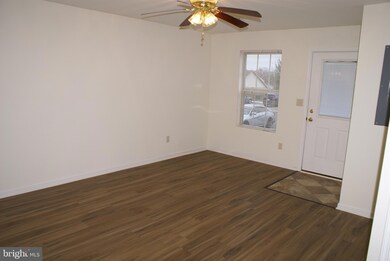 2774 Roosevelt Dr, Chambersburg, PA 17201 - photo 6