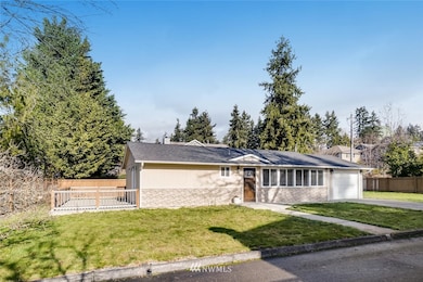 8030 NE 149th St, Kenmore, WA 98028 - photo 2