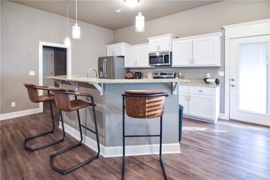 711 Captain Hopkins St, Prairie Grove, AR 72753 - photo 7