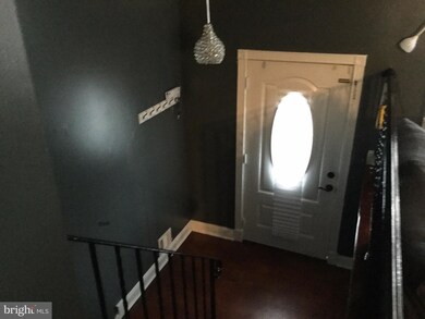 203 W Mill Ave, Capitol Heights, MD 20743 - photo 4