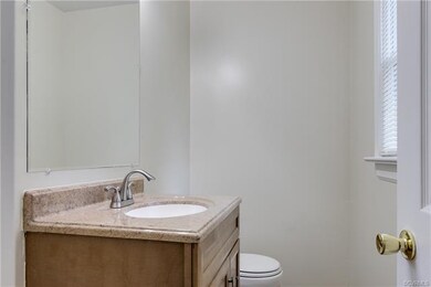 Half bathroom in Master