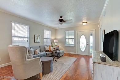 162 M l King Ave, Saint Augustine, FL 32084 - photo 3