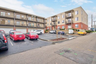 863 Flynn St #302 1