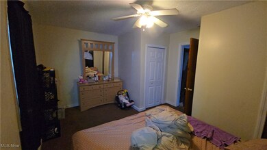 4232 E 163rd St, Cleveland, OH 44128 - photo 7