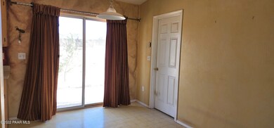 750 W Iris Rd, Paulden, AZ 86334 - photo 6