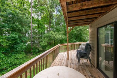 end unit allows for a large main level deck