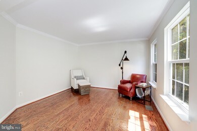 109 Locust Grove Dr, Purcellville, VA 20132 - photo 6