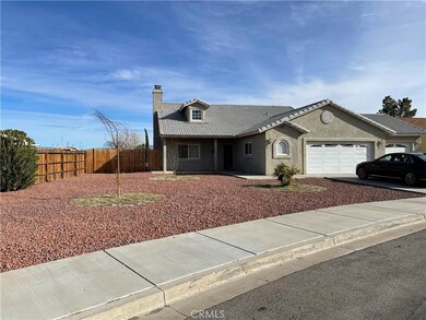14463 Holly Dr, Victorville, CA 92395 - photo 2