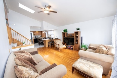 12507 S Tripp Ave, Alsip, IL 60803 - photo 3