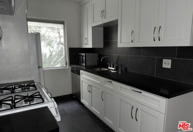 1475 S Wooster St unit 3, Los Angeles, CA 90035 - photo 6