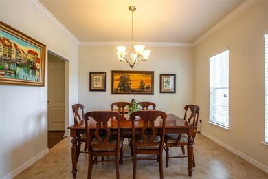 FORMAL DINING ROOM, CROWN MOLDING, NATURAL LIGHT
