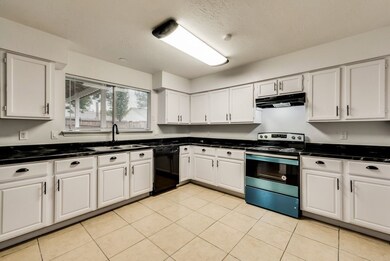 3434 Hombly Rd, Houston, TX 77066 - photo 7