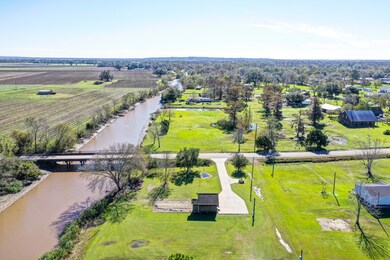 2406 Migues Rd, New Iberia, LA 70560 - photo 7
