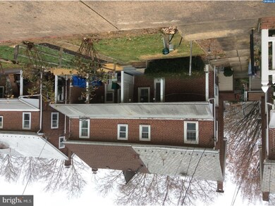 1317 Linden St, Reading, PA 19604 - photo 3