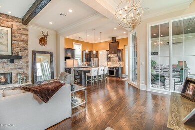 306 Roswell-6