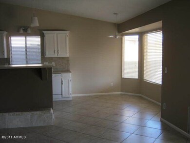 813 W Nopal Place, Chandler, AZ 85225 - photo 4