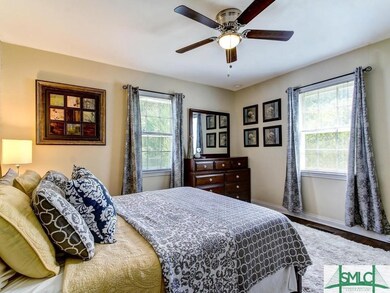 404 Columbus Dr, Savannah, GA 31405 - photo 5