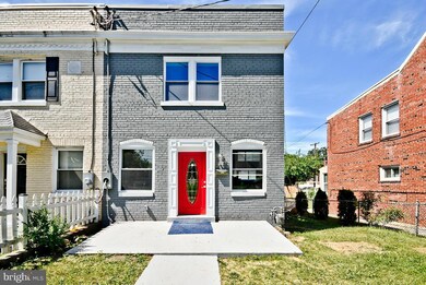 5325 Central Ave SE, Washington, DC 20019 - photo 2