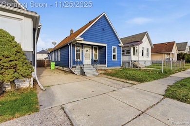 81 E Henry St, River Rouge, MI 48218 - photo 2