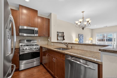 1311 Views Way, Pomona, NY 10970 - photo 5