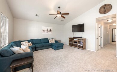 25815 E 90th St S, Broken Arrow, OK 74014 - photo 3