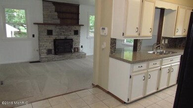 1259 Edith Ave NE, Grand Rapids, MI 49505 - photo 7