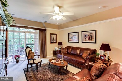 8611 Wintergreen Ct unit 205, Odenton, MD 21113 - photo 2