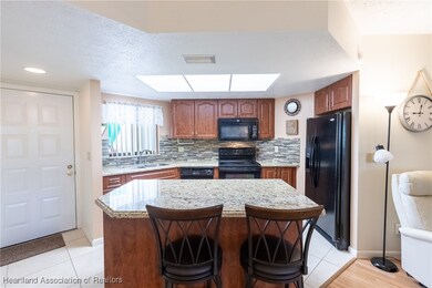 4985 Casablanca Cir N unit J5, Sebring, FL 33870 - photo 3
