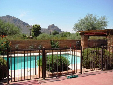 Pool w cabanna & awnings