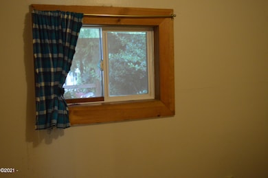 704 SE Quay Ave, Lincoln City, OR 97367 - photo 7