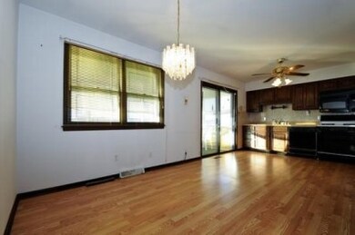 746 206th St, Dyer, IN 46311 - photo 4