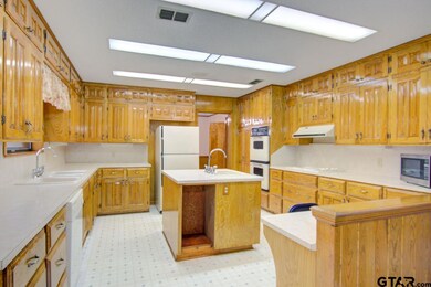 641 641 Timberwilde Dr, Tyler, TX 75703 - photo 5