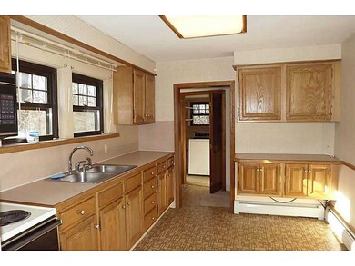 36 Pleasant View Ave, Greenville, RI 02828 - photo 4