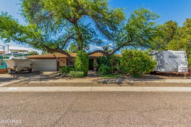 3730 W Tuckey Ln, Phoenix, AZ 85019 - photo 5