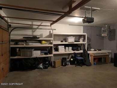 Garage 1