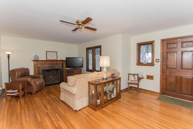 51 East Schreyer Place-10