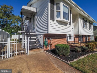 124 Inglewood Dr, Glen Burnie, MD 21060 - photo 2