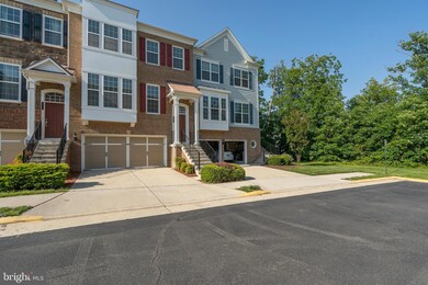 43628 White Cap Terrace, Chantilly, VA 20152 - photo 2