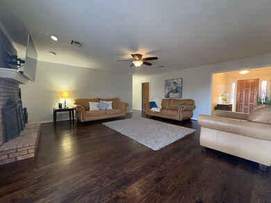 4815 Theresa Dr, Denison, TX 75020 - photo 6